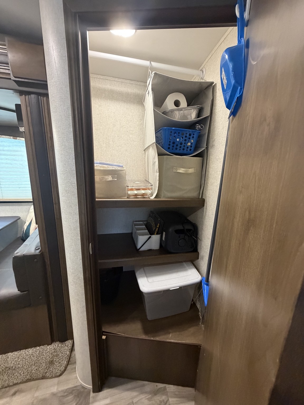 Bathroom storage